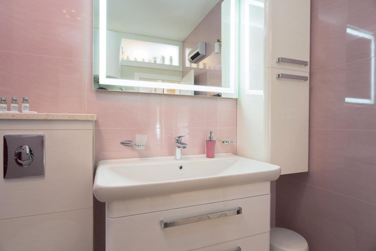 Villa Capitis In The Center- Luxury Apartment With Swimming Pool Хвар Екстериор снимка